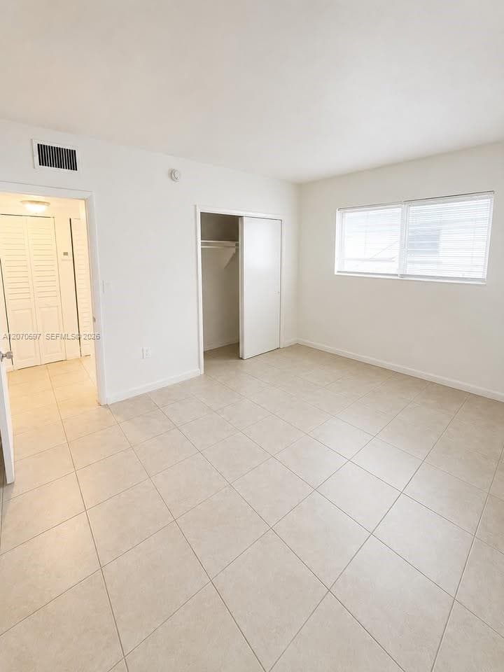 1951 NE 167th St # 15, North Miami Beach, FL 33162 — zdjęcie 5