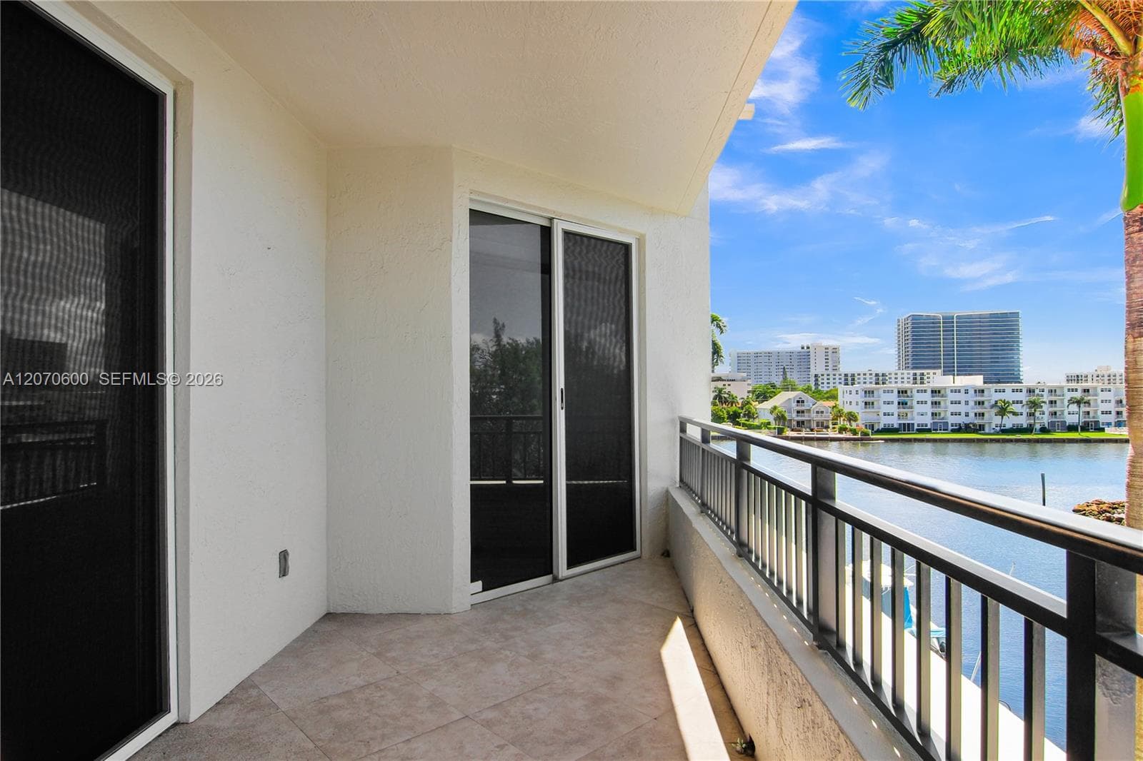 2880 NE 14th St Cswy # 311, Pompano Beach, FL 33062