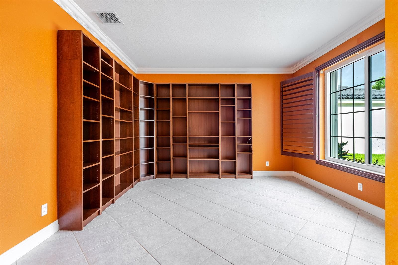 112 ISOLA Circle, Royal Palm Beach, FL 33411 — zdjęcie 3