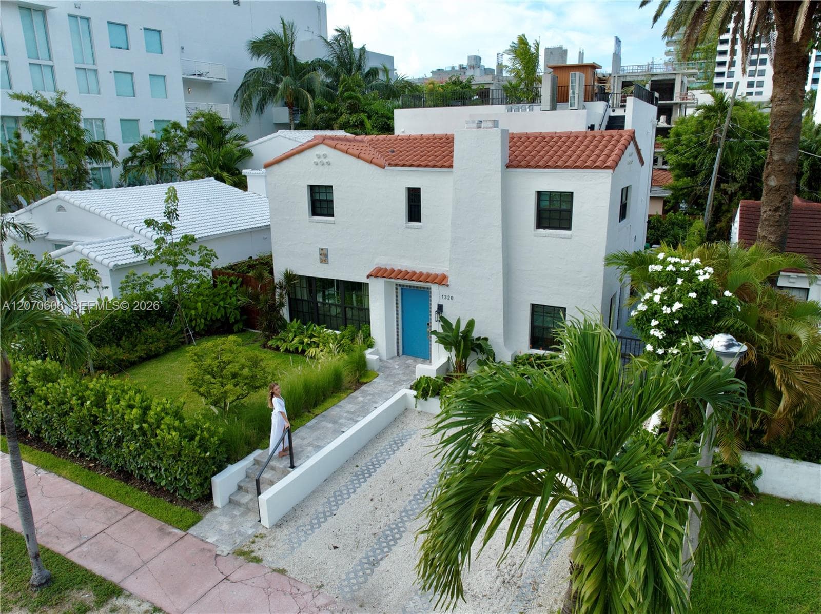 1320 Flamingo Way, Miami Beach, FL 33139