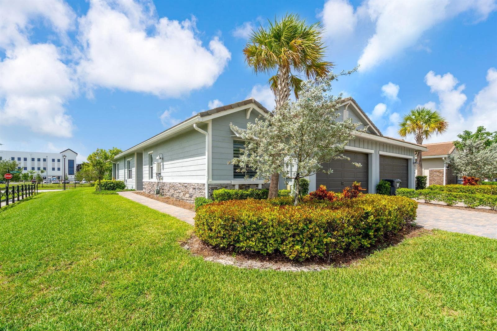 19742 WEATHERVANE Way, FL 33470 — zdjęcie 2
