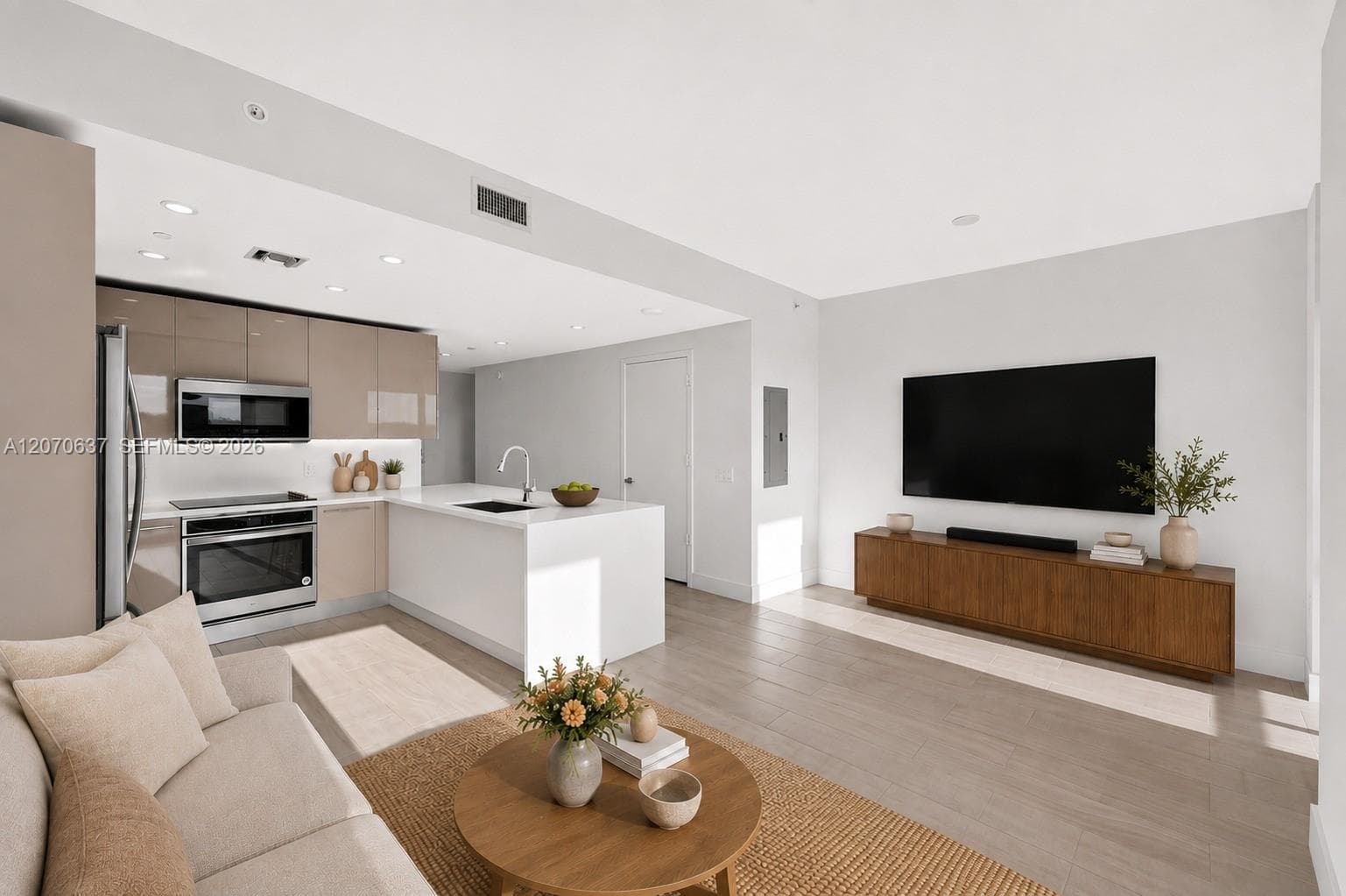 2000 Metropica Way # 417, Sunrise, FL 33323 — zdjęcie 3