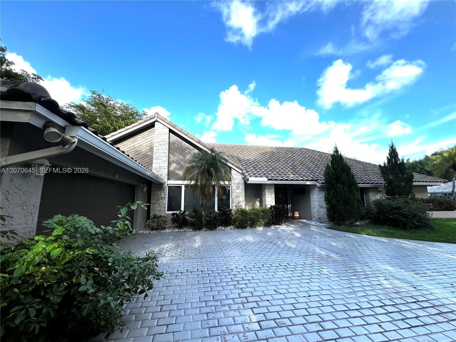 297 NW 104th Ave, Coral Springs, FL 33071 — zdjęcie 3