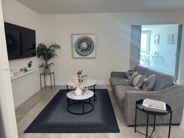 19380 NE 26 AVE # 304, Miami, FL 33180 — zdjęcie 4