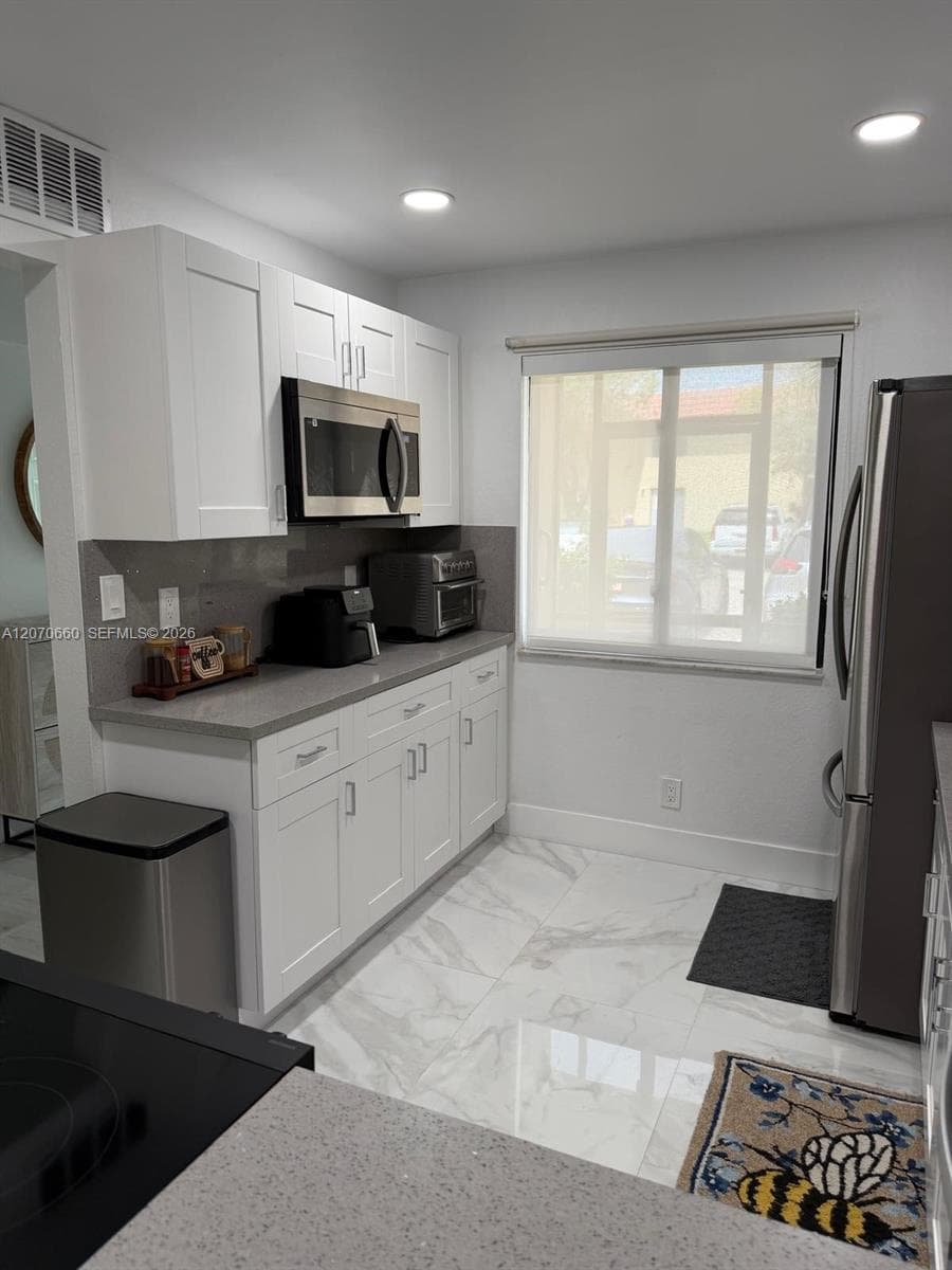 331 Lakeview Dr # 101, Weston, FL 33326 — zdjęcie 3