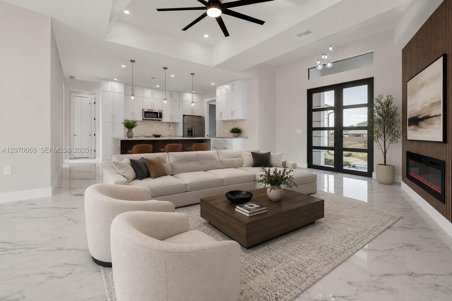 1413 NE 4Th Pl, Cape Coral, FL 33909 — zdjęcie 4