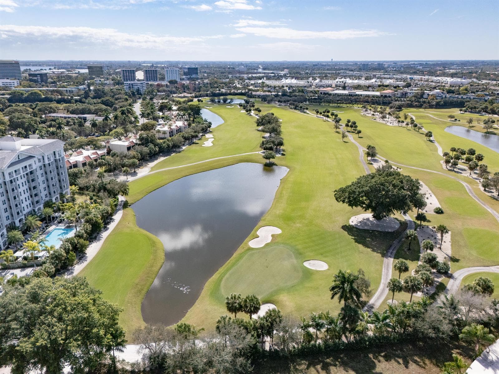2400 PRESIDENTIAL Way # PH6, West Palm Beach, FL 33401
