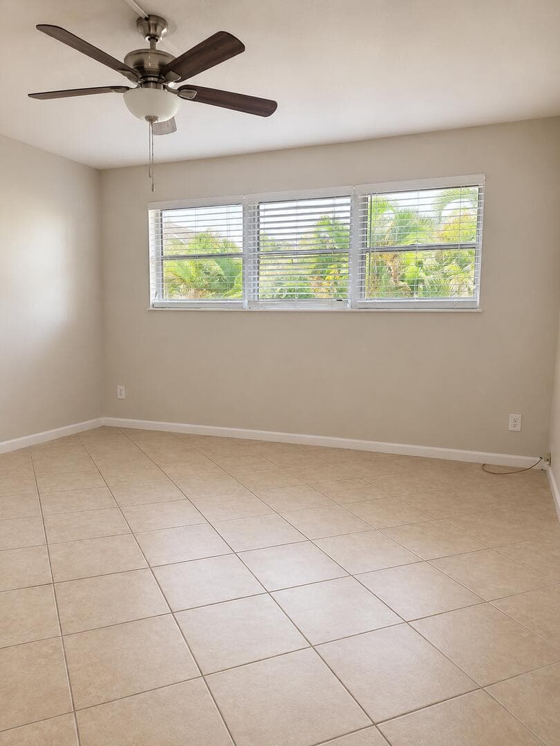 665 Glouchester Street # Apt 17, Boca Raton, FL 33487 — zdjęcie 5