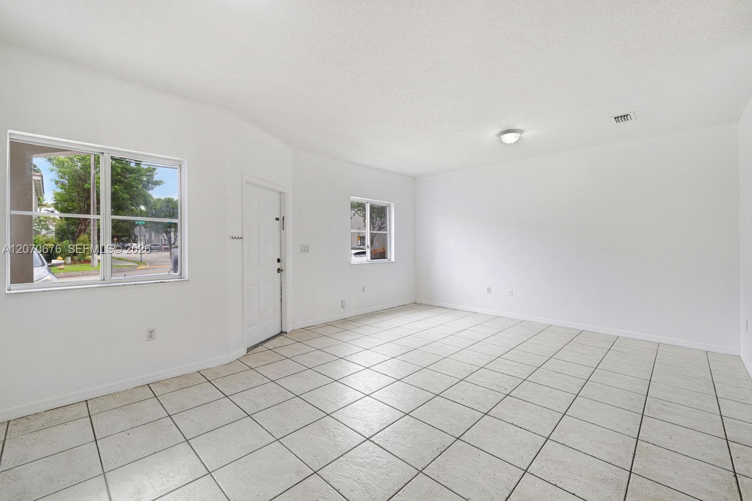 1700 SE 31st Ct, Homestead, FL 33035 — zdjęcie 5