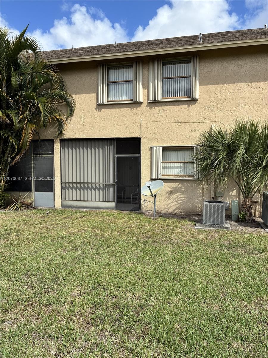5820 Northpointe Ln, Boynton Beach, FL 33437 — zdjęcie 2