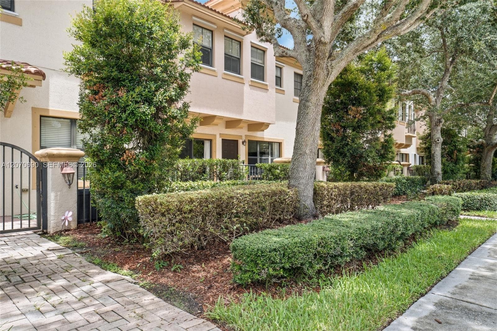 4758 Cypress St, Coconut Creek, FL 33073 — zdjęcie 5