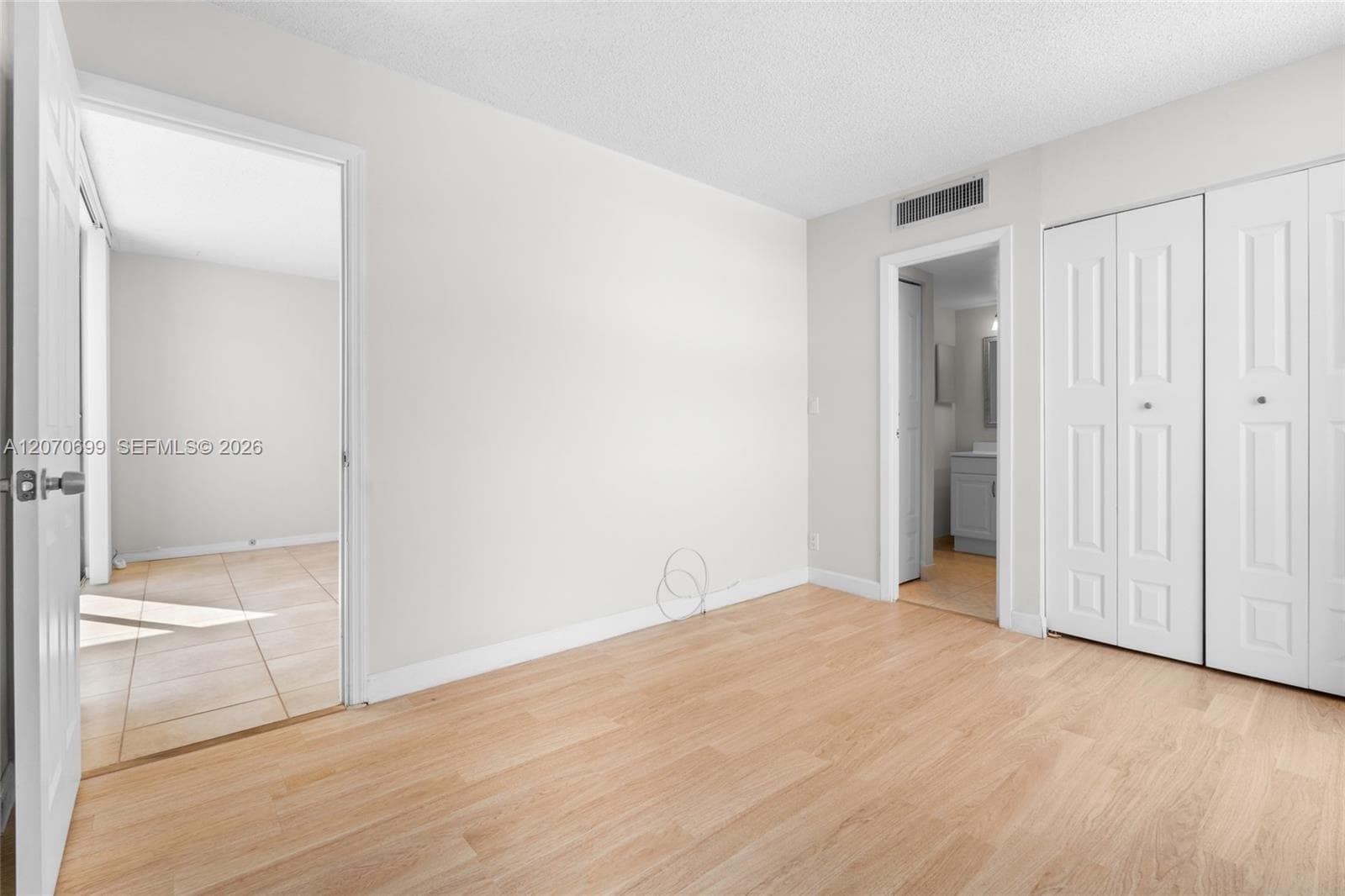 3401 N Country Club Dr # 519, Aventura, FL 33180 — zdjęcie 4