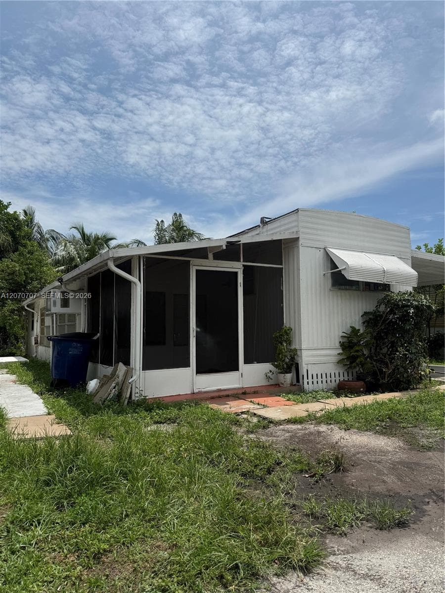700 SW 8 Ave # 22A, Hallandale Beach, FL 33009 — zdjęcie 2