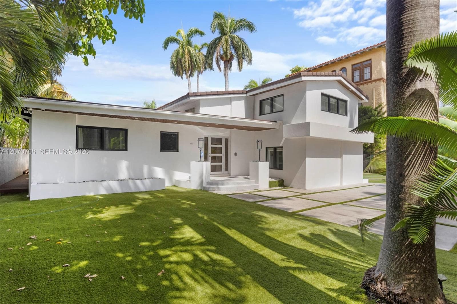 2388 Prairie Ave, Miami Beach, FL 33140 — zdjęcie 3