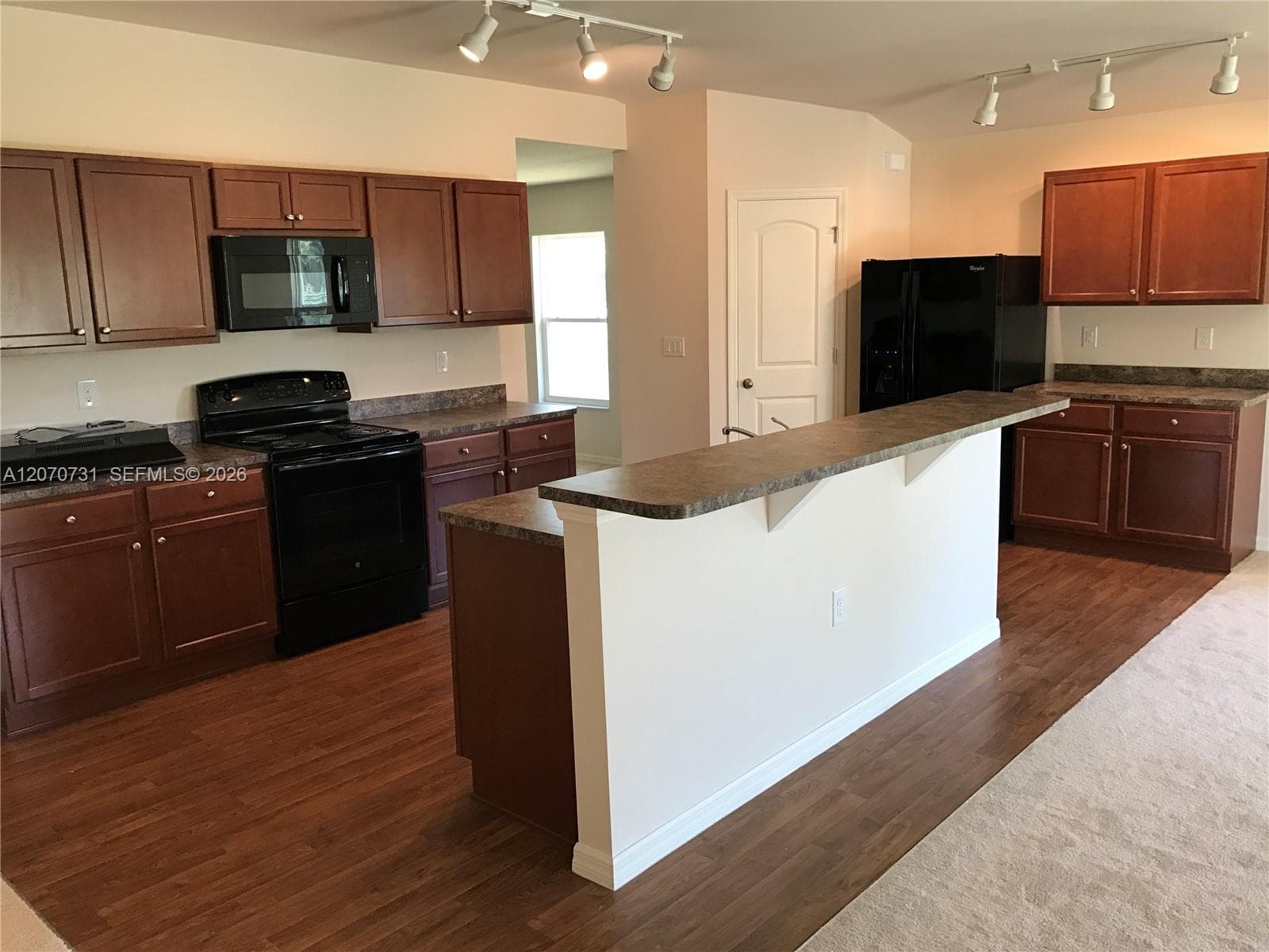 10408 Canal Brook Ln # 10408, Other City - In The State Of Florida, FL 33936 — zdjęcie 3