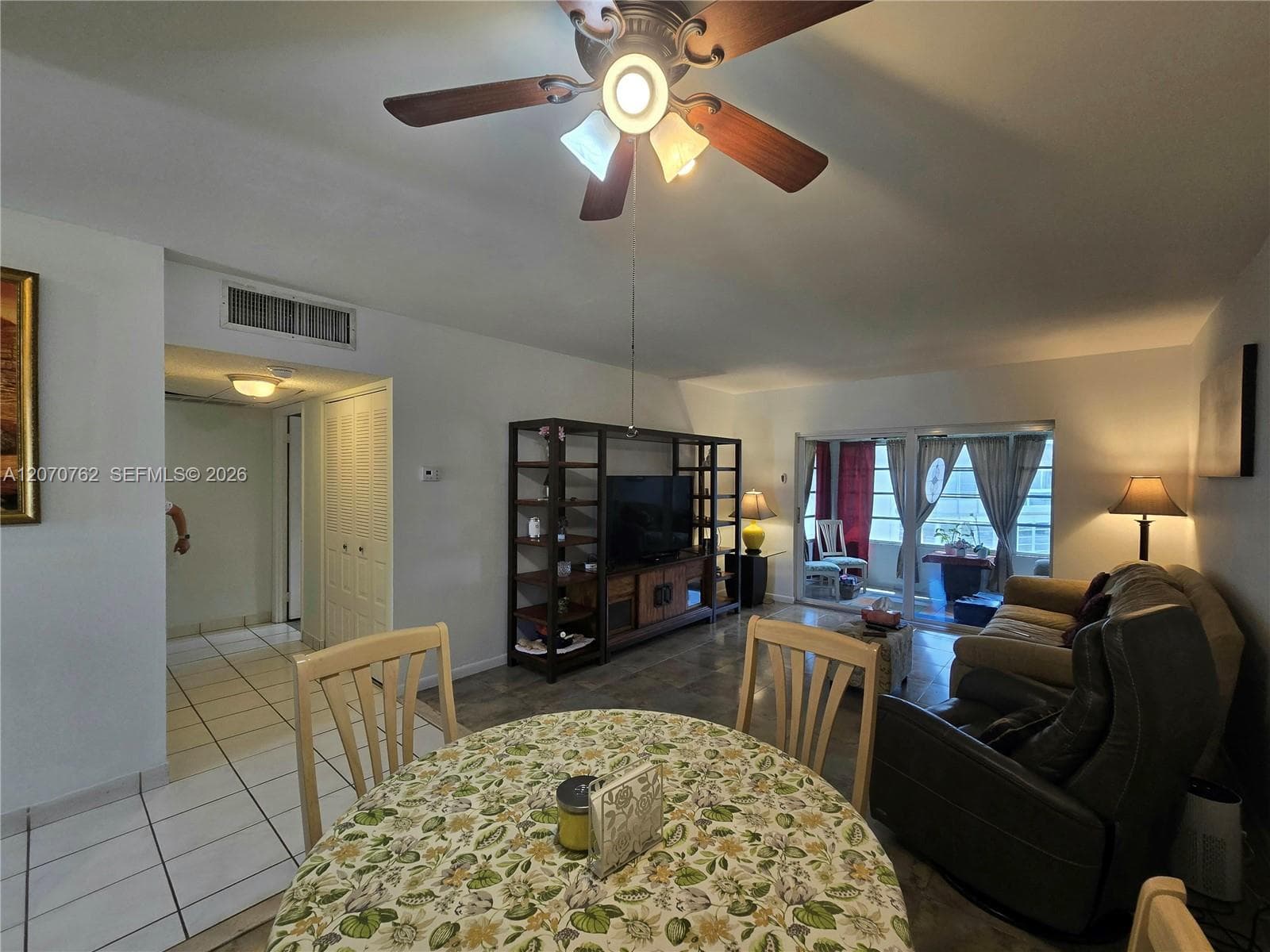 3405 NW 48th Ave # 601, Lauderdale Lakes, FL 33319 — zdjęcie 5