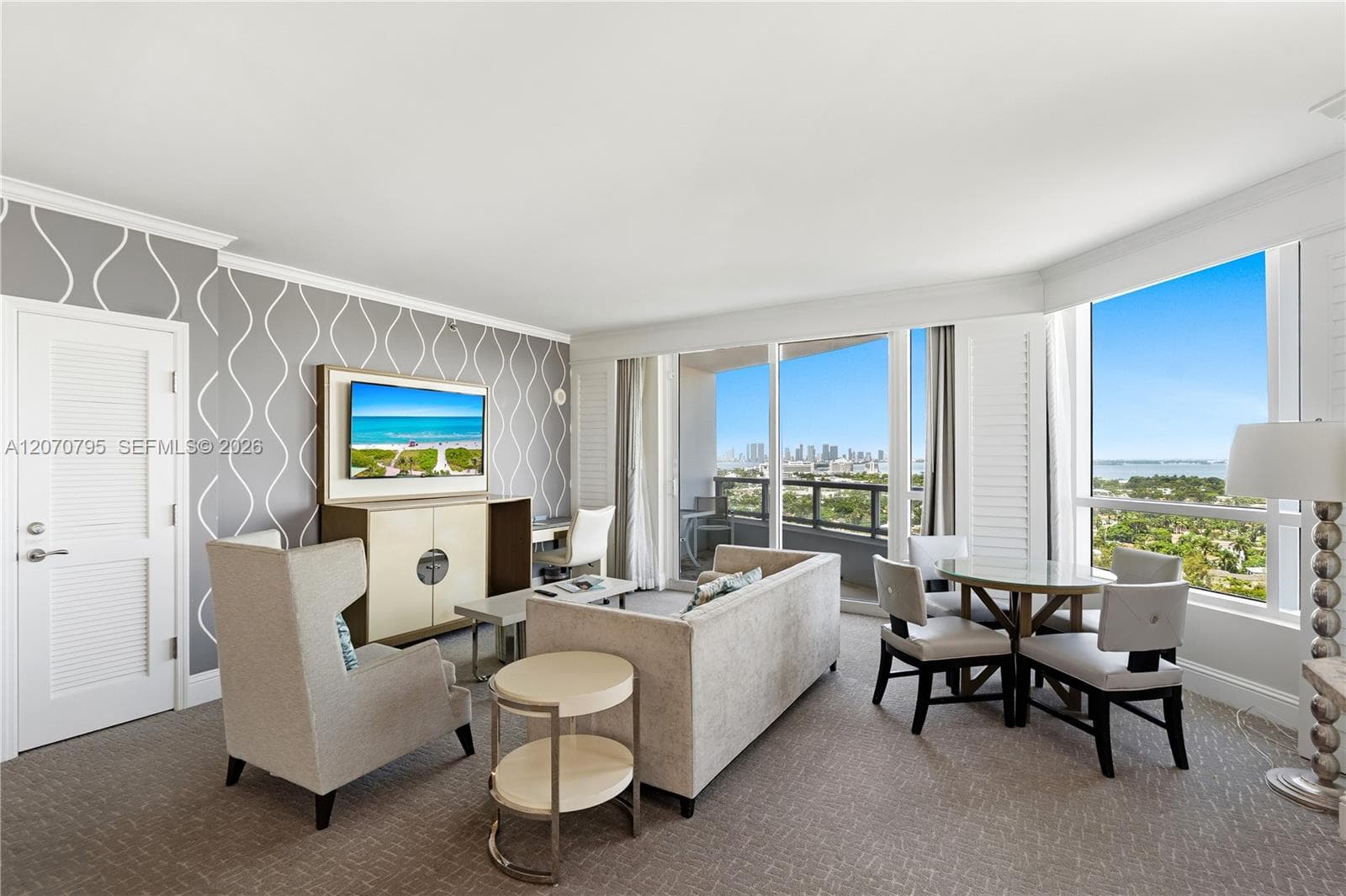 4401 Collins Ave # 1915/1917, Miami Beach, FL 33140 — zdjęcie 5