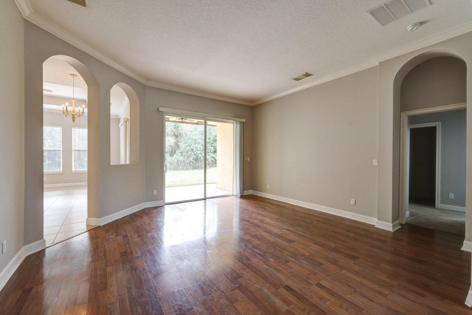 833 SW Vineland Court, Port St. Lucie, FL 34986 — zdjęcie 4