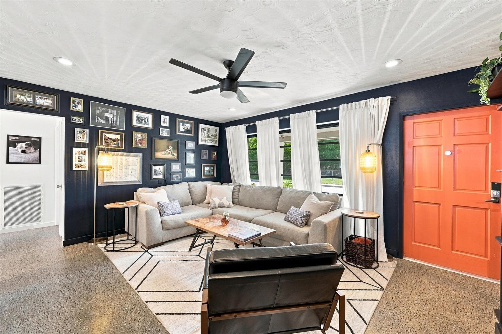 496 NW 47TH Court, Oakland Park, FL 33309 — zdjęcie 4