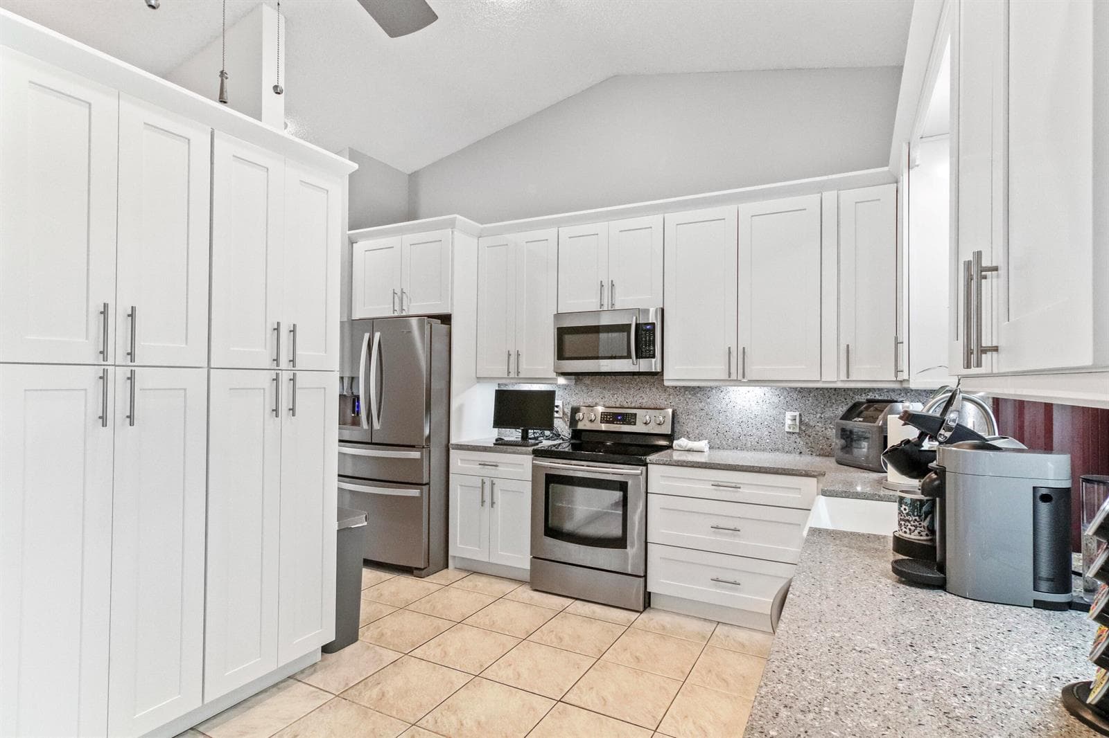 11929 NW 2ND Manor, Coral Springs, FL 33071 — zdjęcie 3