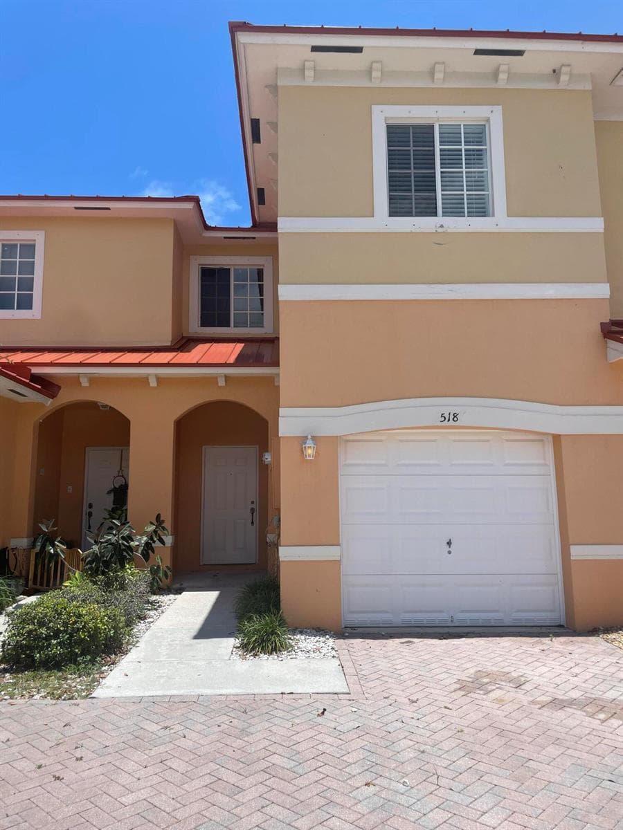 5187 SE Mariner Garden Circle, Stuart, FL 34997