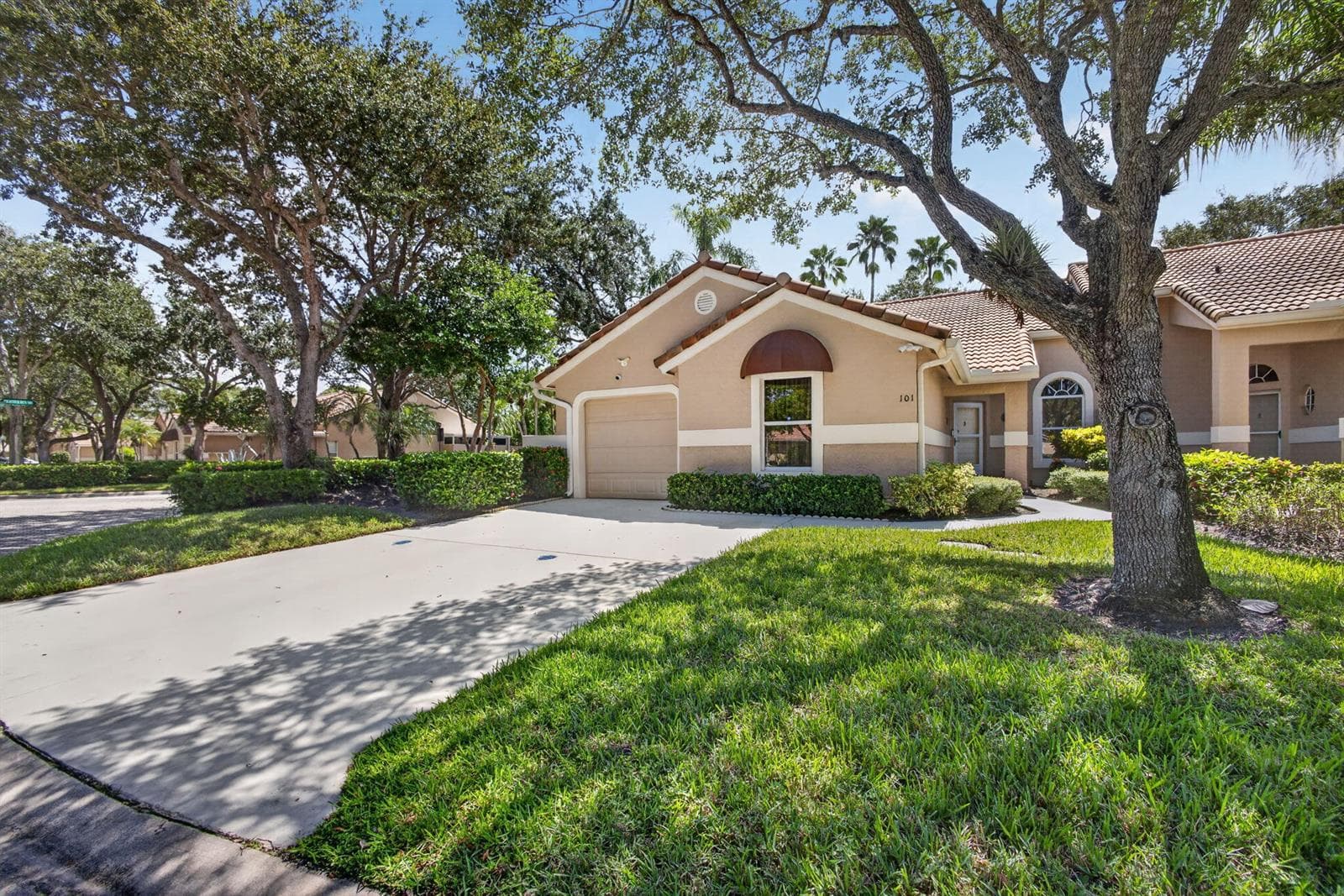 101 SABAL PALM Lane, Palm Beach Gardens, FL 33418 — zdjęcie 2