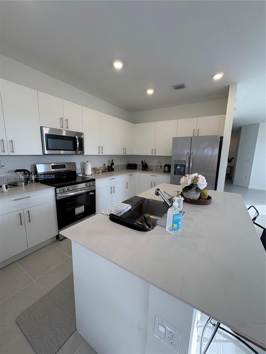 2409 SE 28th St, Homestead, FL 33035 — zdjęcie 5