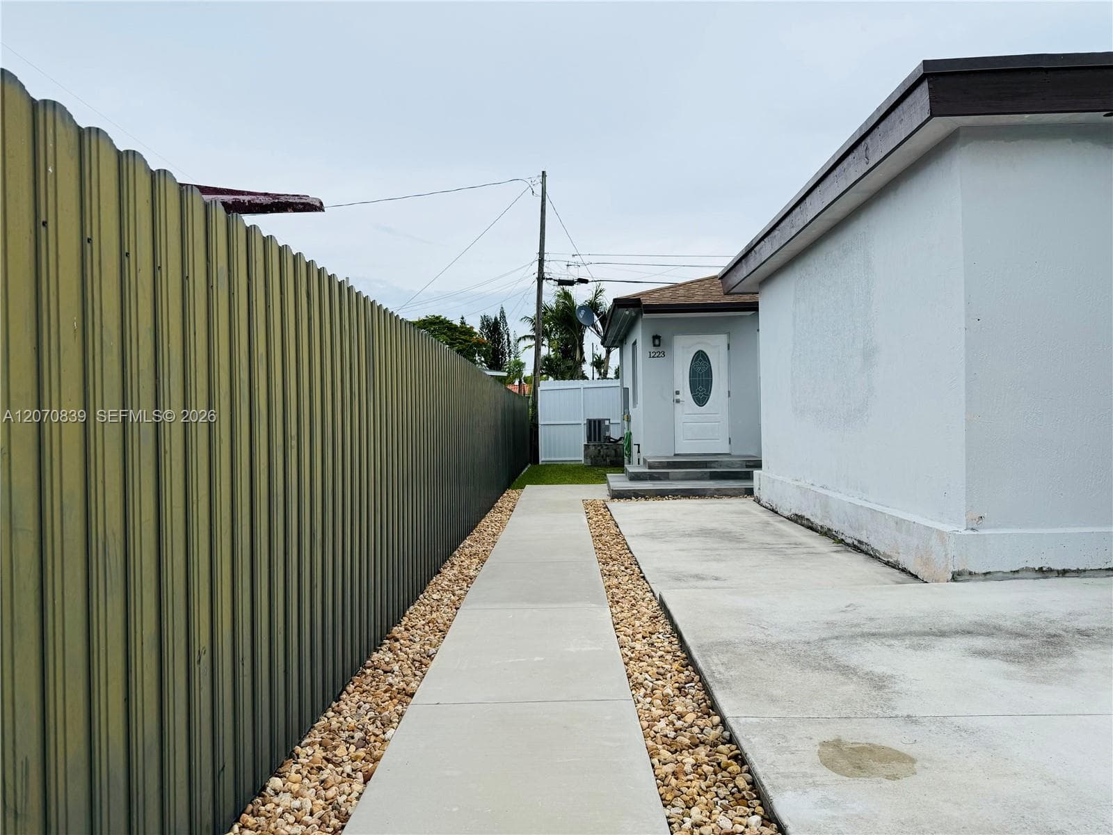 1221 SW 76th Ct, Miami, FL 33144 — zdjęcie 5