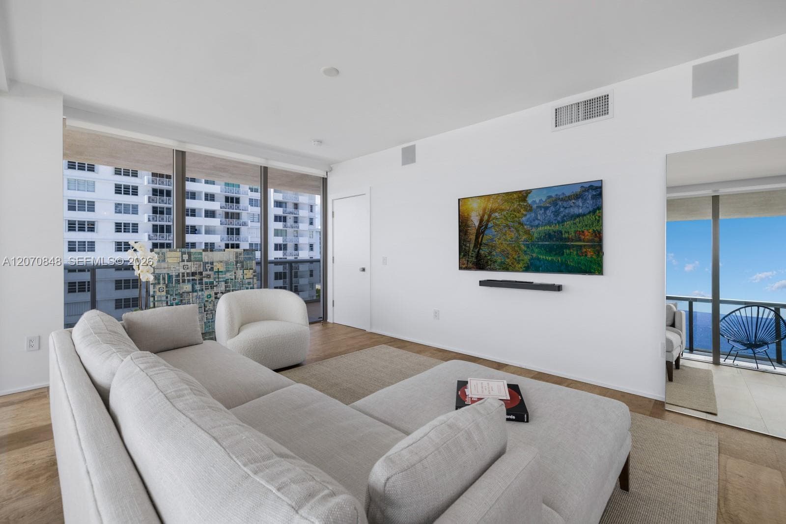 5875 Collins Ave # 1102, Miami Beach, FL 33140 — zdjęcie 5