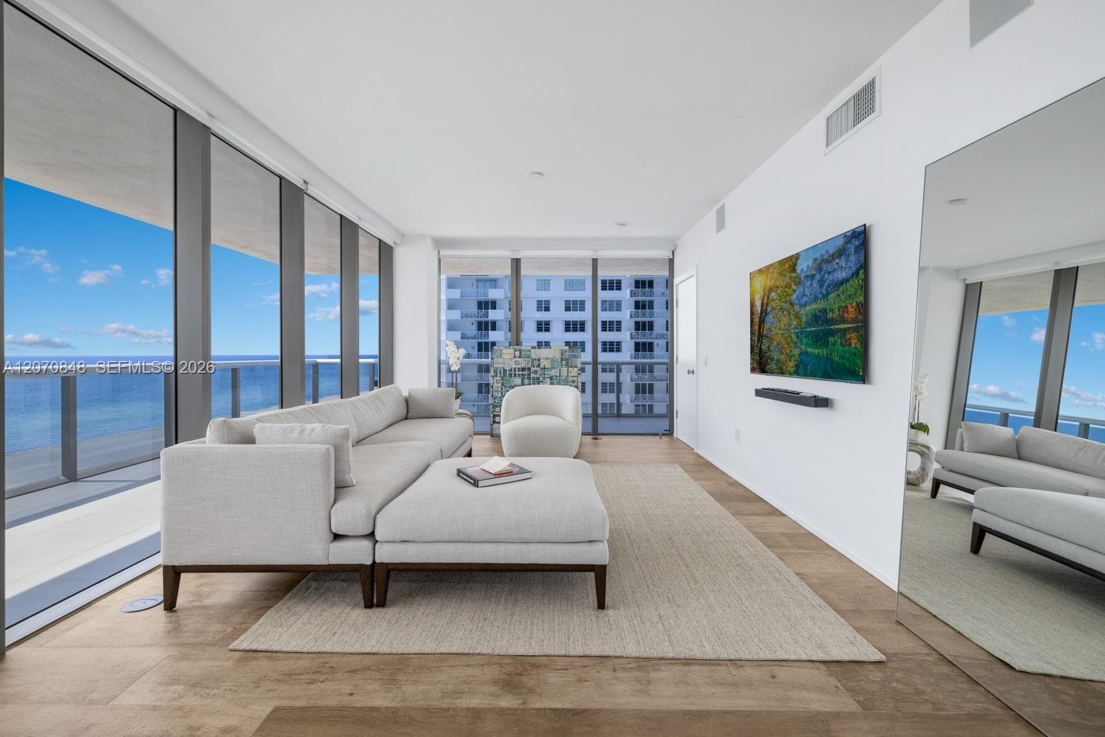 5875 Collins Ave # 1102, Miami Beach, FL 33140 — zdjęcie 4