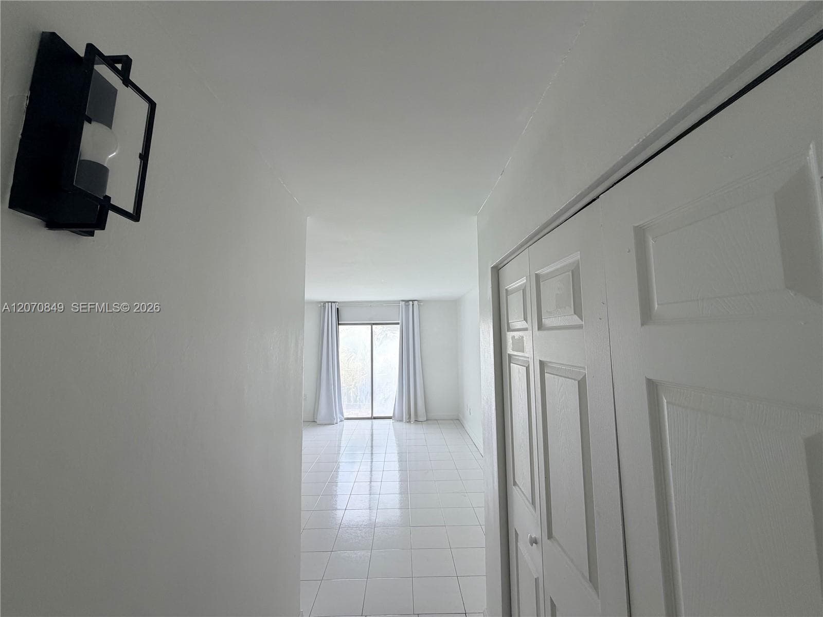 4301 NW South Tamiami Canal Dr # 3-314, Miami, FL 33126 — zdjęcie 2