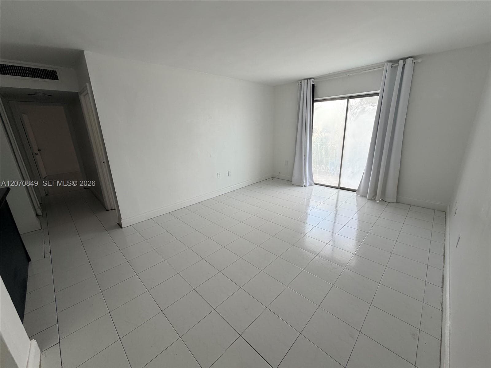 4301 NW South Tamiami Canal Dr # 3-314, Miami, FL 33126 — zdjęcie 4
