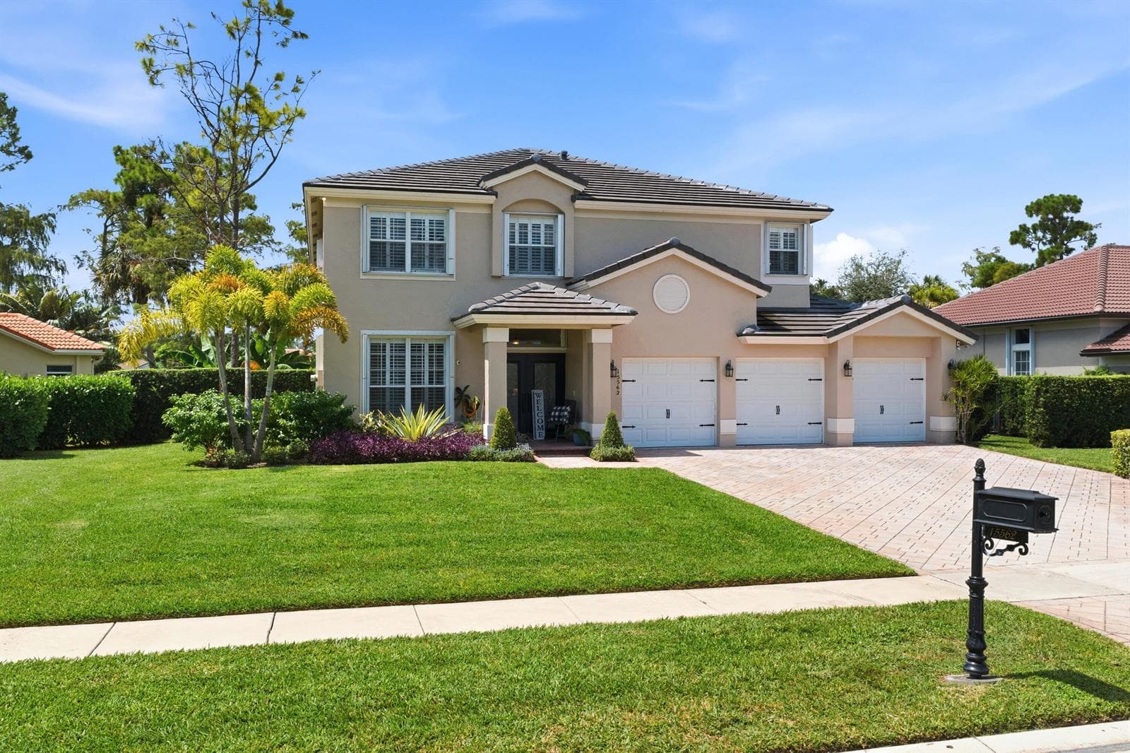 15562 Cypress Park Drive, Wellington, FL 33414
