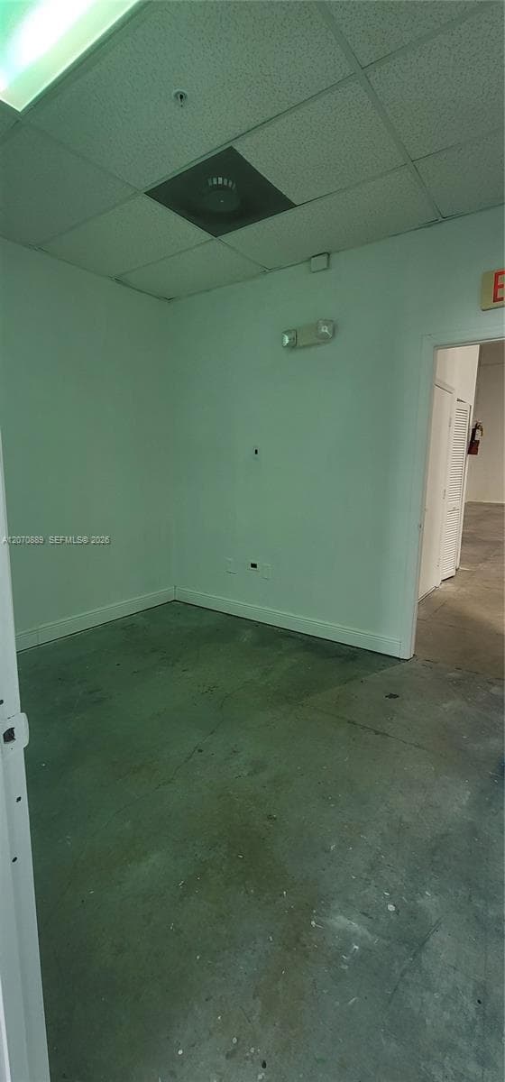 7290 NW 7th St # 105, Miami, FL 33126 — zdjęcie 4