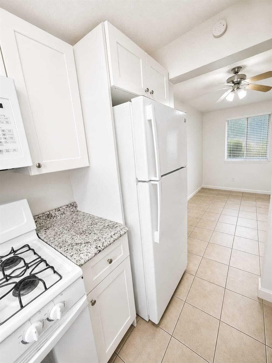 4655 Palm Avenue # 205, Hialeah, FL 33012 — zdjęcie 4