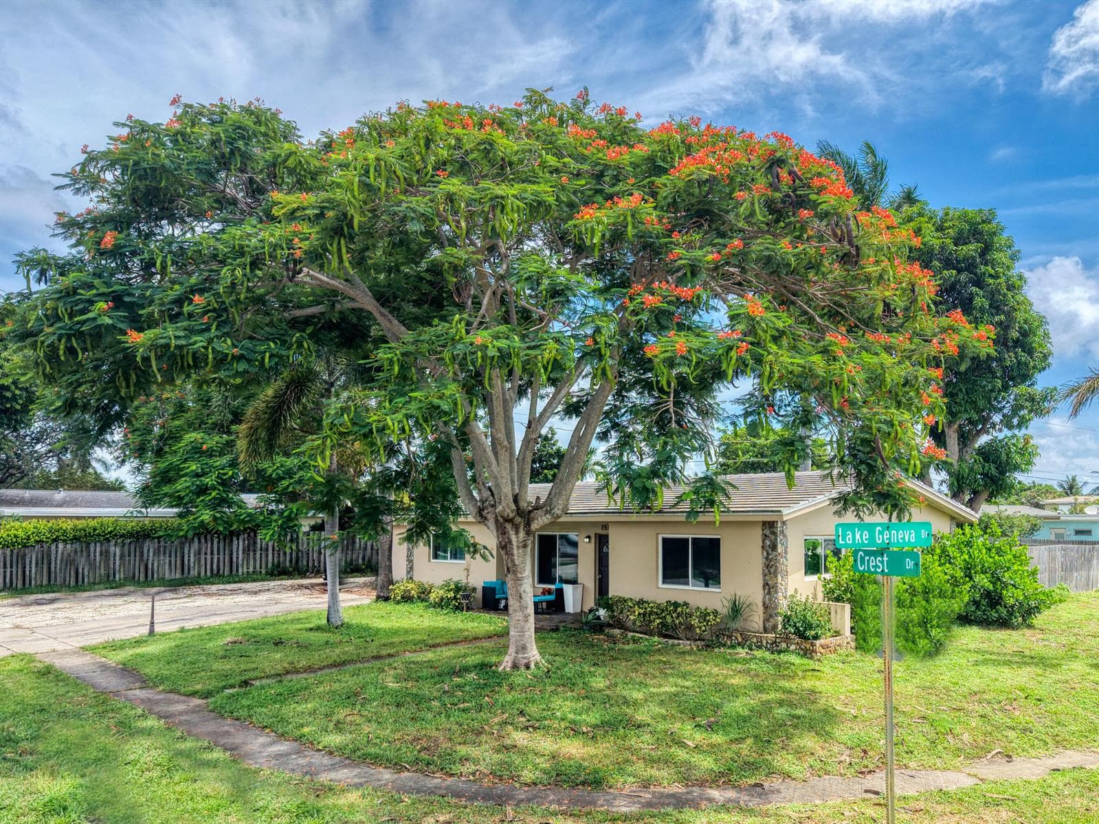 1510 CREST Drive, Lake Worth, FL 33461 — zdjęcie 3