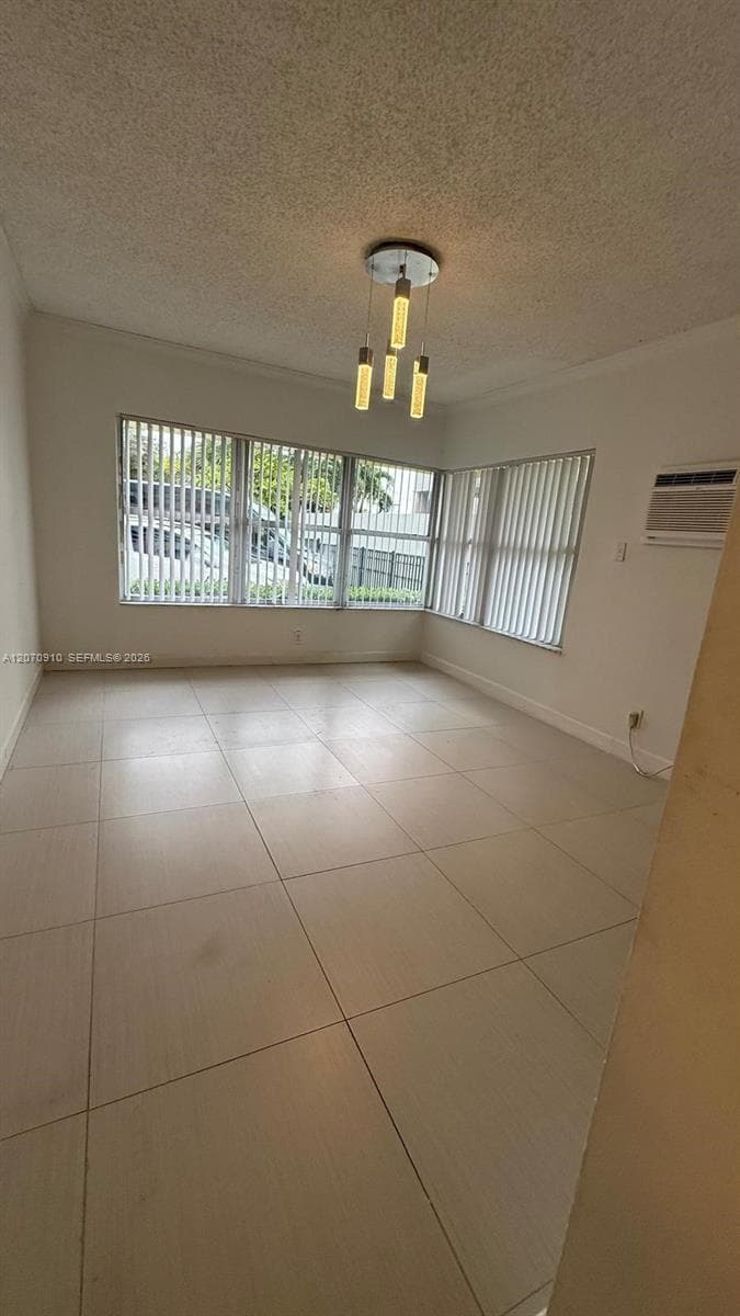 9241 Collins # 1, Surfside, FL 33154 — zdjęcie 5