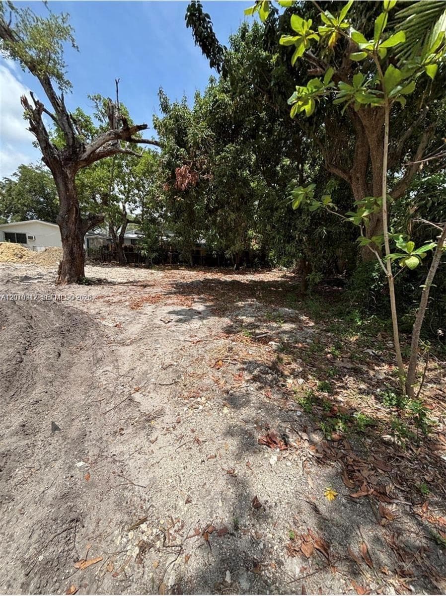 301 NE 58 St, Miami, FL 33137 — zdjęcie 5