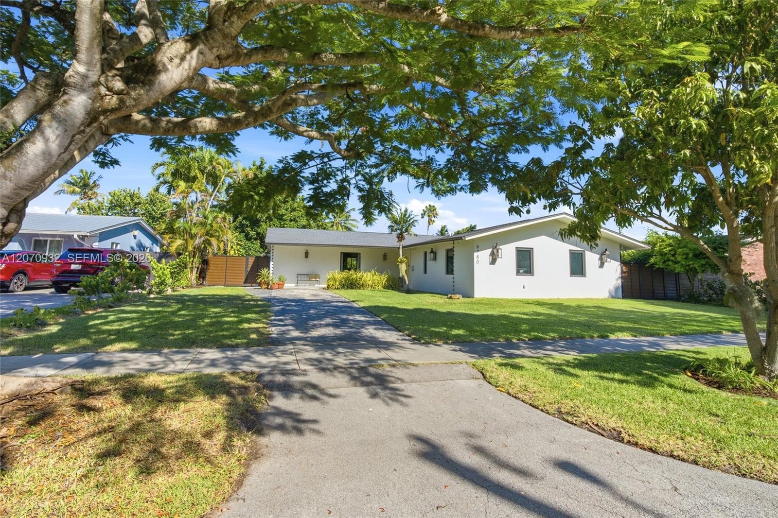 9780 Bel Aire Dr, Cutler Bay, FL 33157 — zdjęcie 2