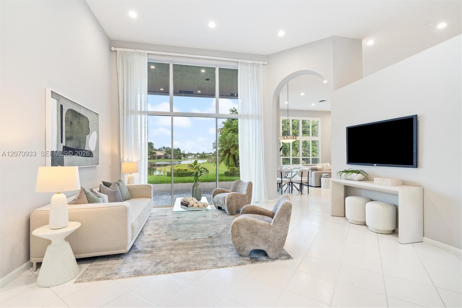 2733 Meadowood Dr, Weston, FL 33332 — zdjęcie 4
