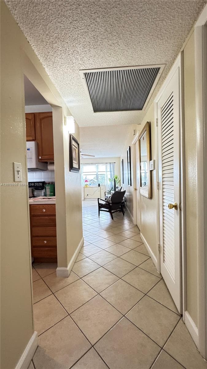 2200 Park Ln # 311, Hollywood, FL 33021