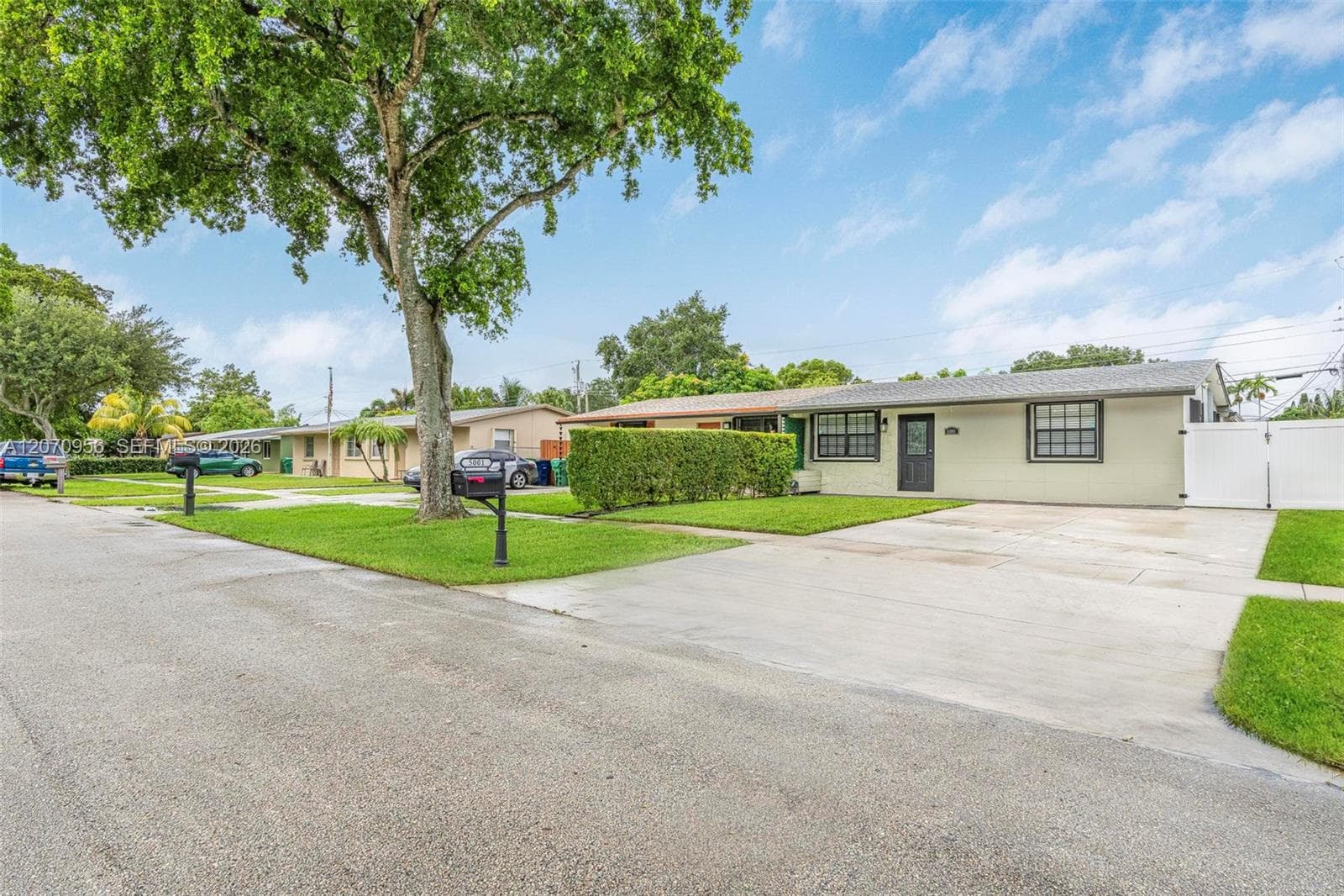5001 SW 92nd Ter, Cooper City, FL 33328 — zdjęcie 2