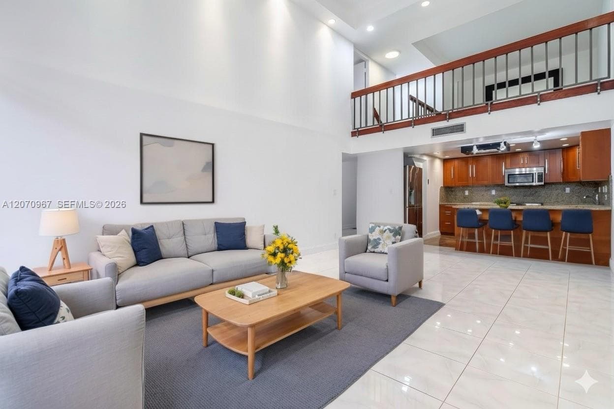 20347 W Country Club Dr # TH15, Aventura, FL 33180 — zdjęcie 2