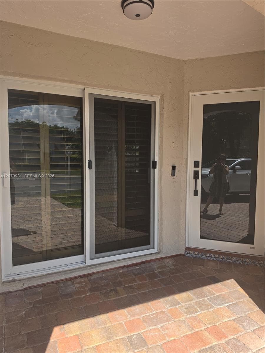 10076 NW 51st Ter, Doral, FL 33178 — zdjęcie 2