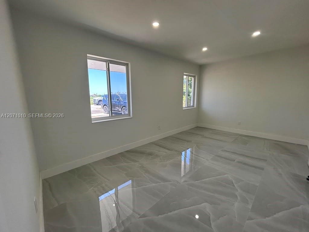 345 SW 18th Ave, Homestead, FL 33030 — zdjęcie 3