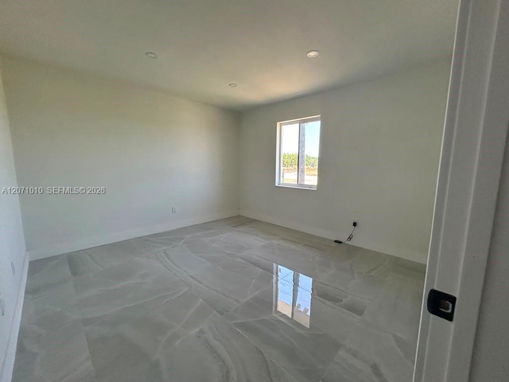 345 SW 18th Ave, Homestead, FL 33030 — zdjęcie 5