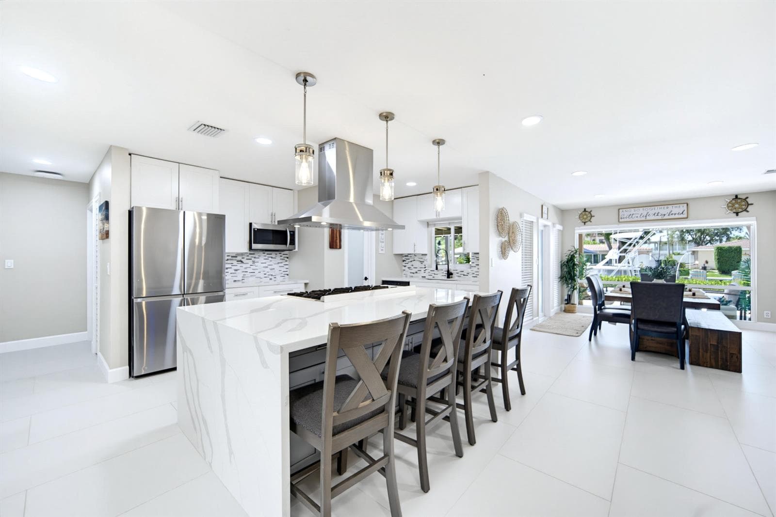 2360 SE 13TH Court, Pompano Beach, FL 33062 — zdjęcie 2