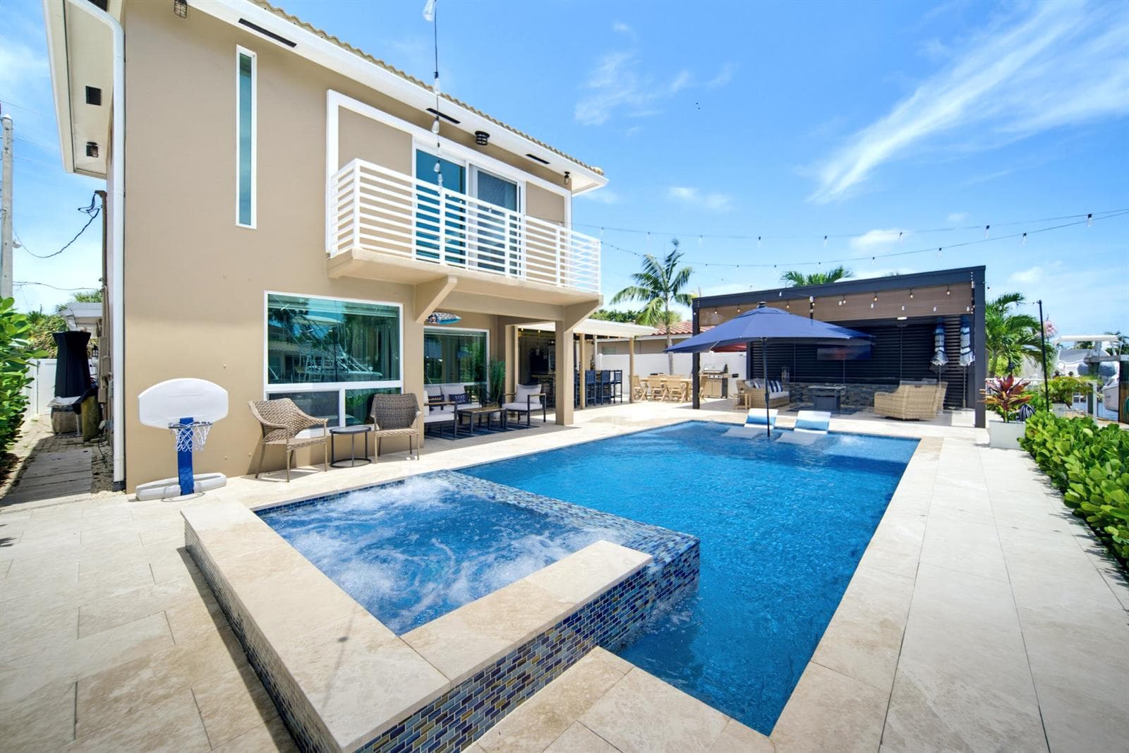 2360 SE 13TH Court, Pompano Beach, FL 33062 — zdjęcie 3