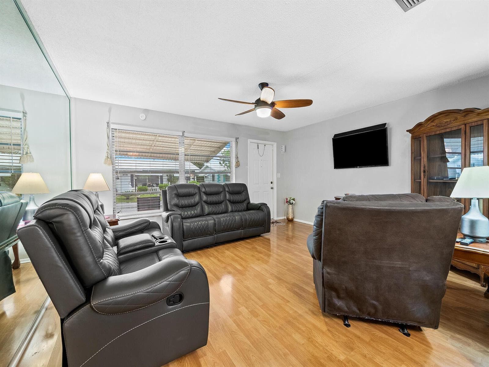 210 NW 25TH Court, Pompano Beach, FL 33064 — zdjęcie 5