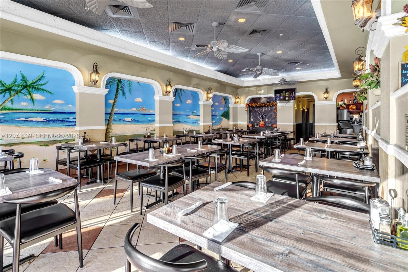 Witheld, Miami FL 33126 — zdjęcie 2